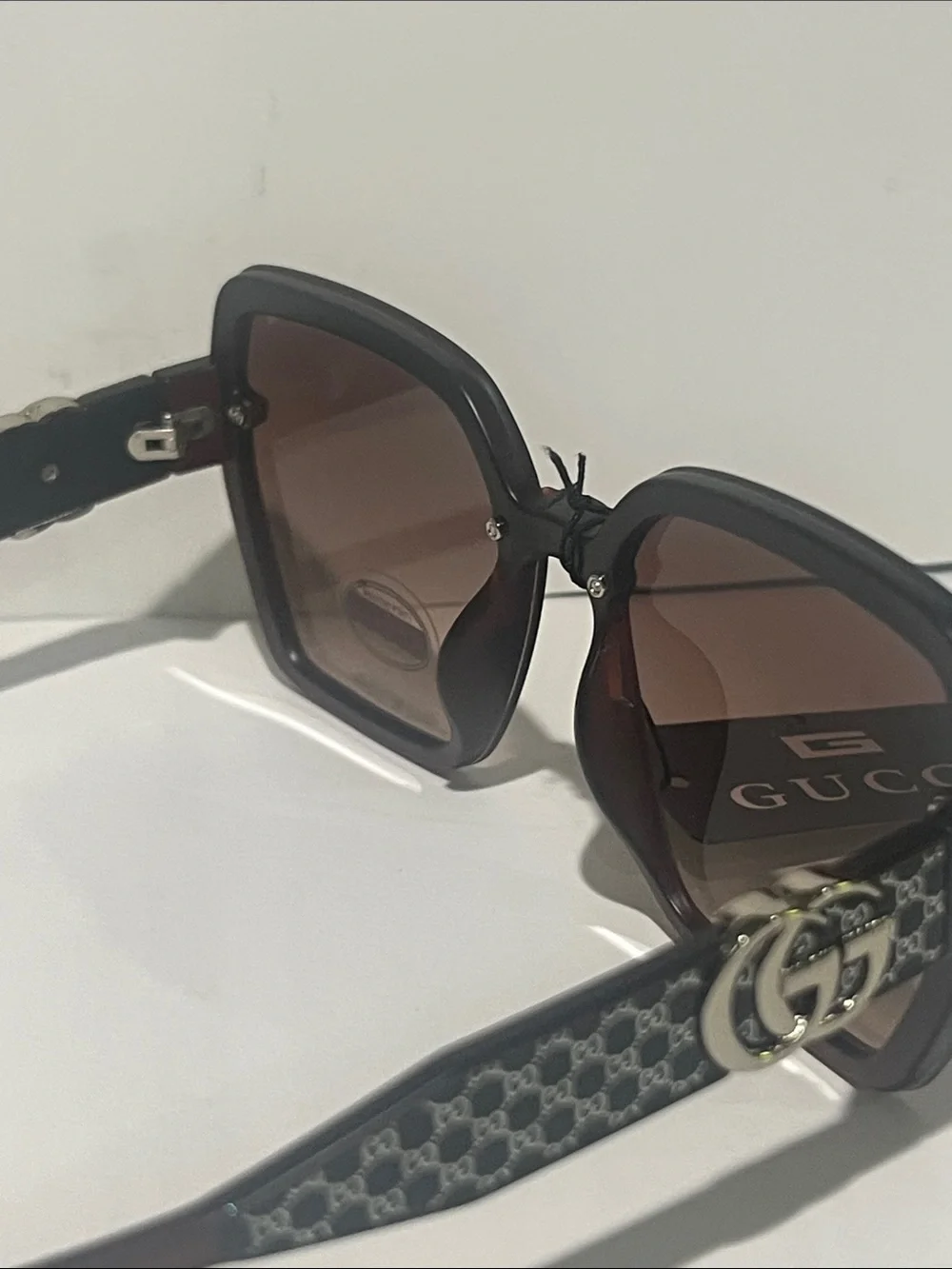 Brand new Gucci Women's Brown Geometric Oversized Sunglasses